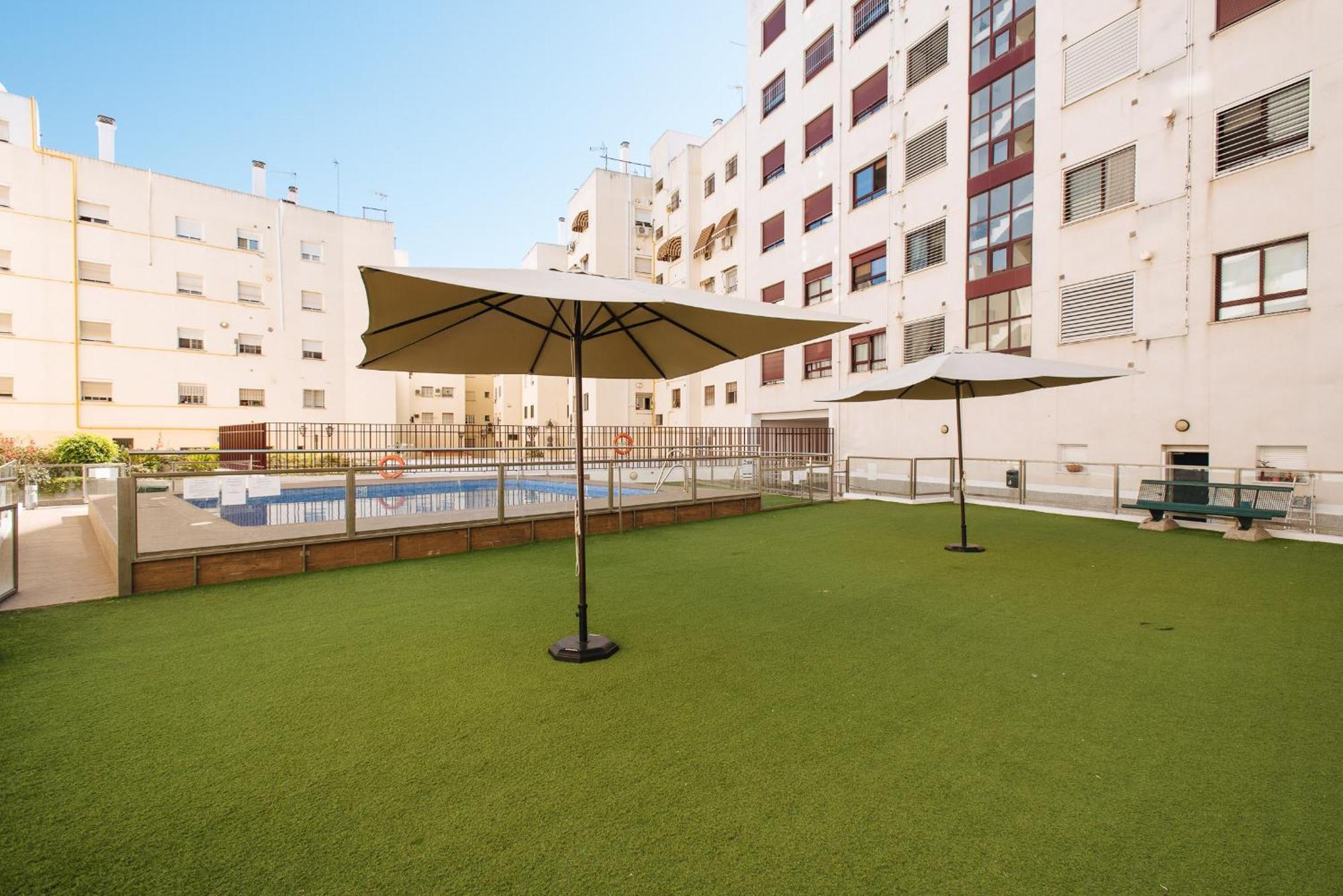San Bernardo Home Free Parking Sevilla Exterior foto